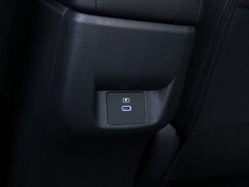 New 2025 Nissan Versa SV w/ Trunk Package image 25