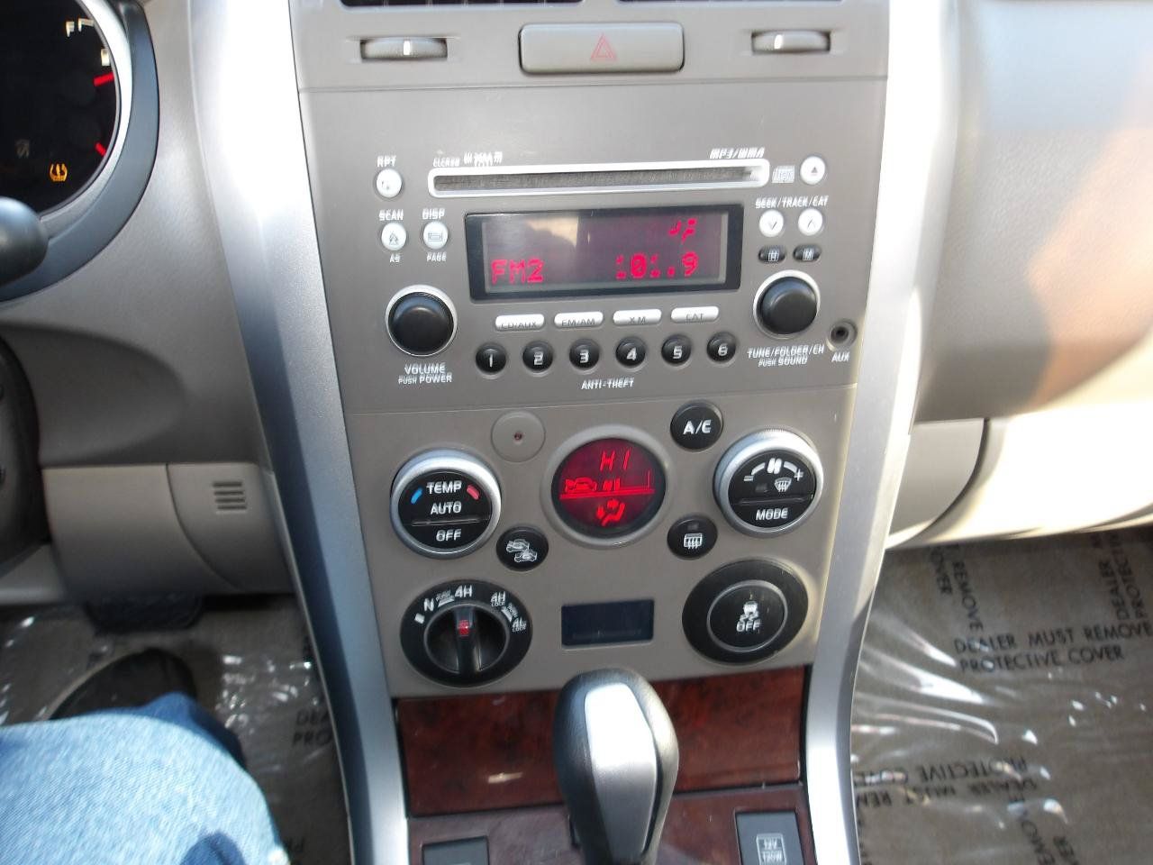 Used 2012 Suzuki Grand Vitara Limited AWD/4WD image 19