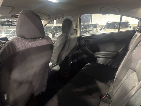 Used 2022 Subaru Impreza 2.0i image 9