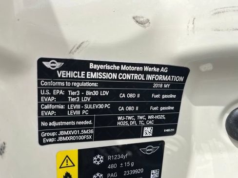 Used 2018 MINI Cooper 4-Door Hardtop FWD image 21