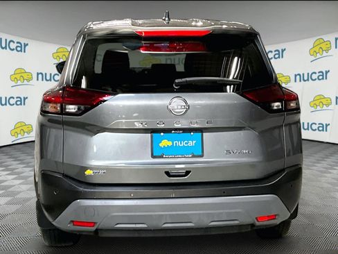 Used 2023 Nissan Rogue SV image 5