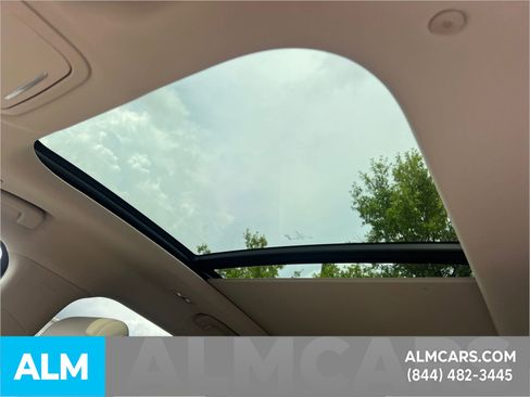 Used 2024 Lincoln Nautilus Premier w/ Equipment Group 102A image 42