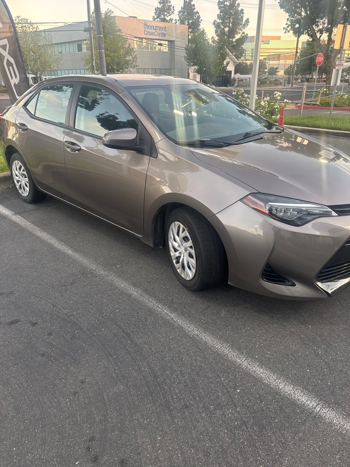 Used 2019 Toyota Corolla LE FWD image 16