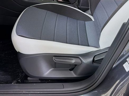 New 2026 Volkswagen Taos S image 19