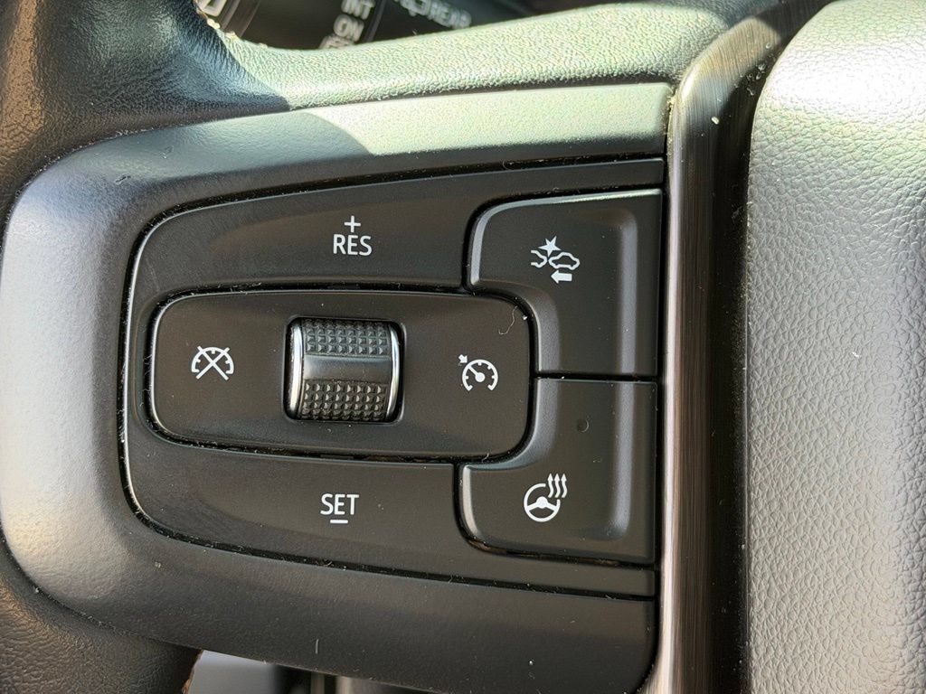 Used 2021 GMC Yukon AT4 w/ AT4 Premium Plus Package AWD/4WD image 15