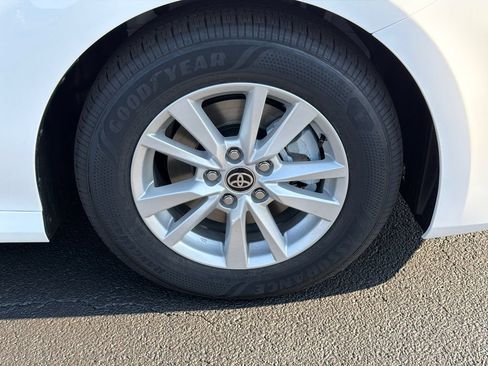 New 2026 Toyota Camry LE w/ Convenience Package FWD image 13