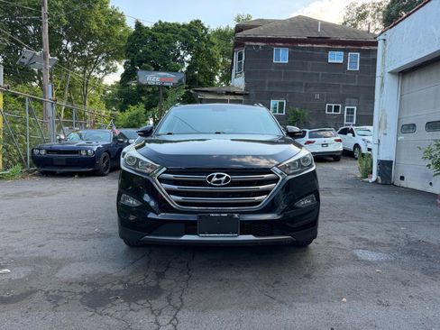 Used 2016 Hyundai Tucson Limited w/ Option Group 03 AWD/4WD image 14