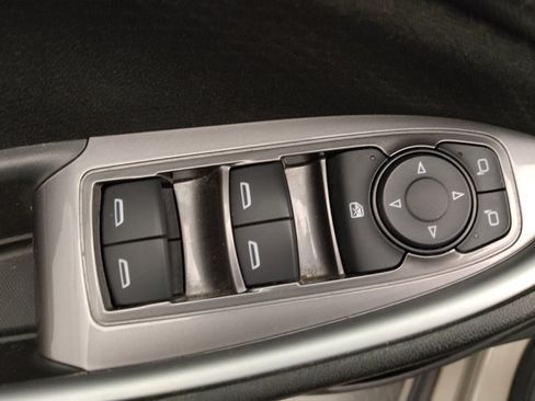 Used 2025 Chevrolet Malibu LS FWD image 27