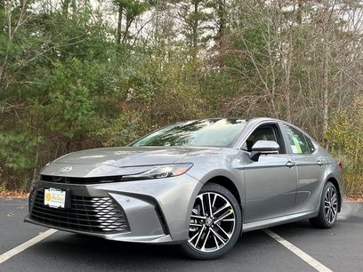 New 2026 Toyota Camry XLE w/ Premium Plus Package