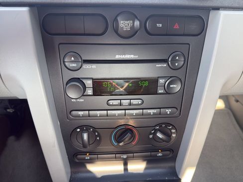 Used 2007 Ford Mustang GT RWD image 29