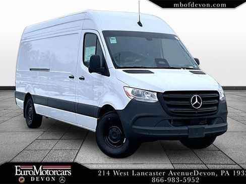 New 2025 Mercedes-Benz Sprinter 2500 image 1