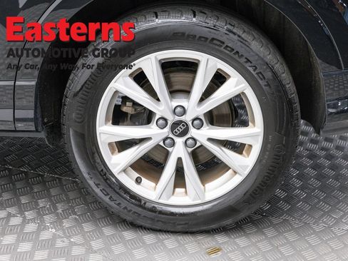 Used 2025 Audi Q3 2.0T Premium AWD/4WD image 8