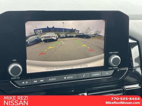 New 2025 Nissan Pathfinder SV image 20