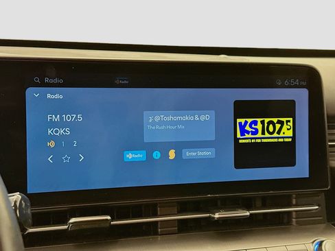 Used 2025 Hyundai Kona SEL image 21