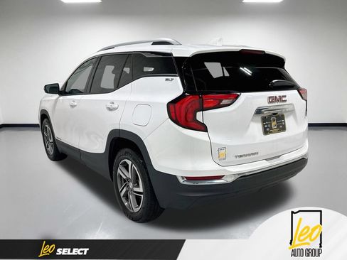 Used 2020 GMC Terrain SLT w/ Preferred Package FWD image 9