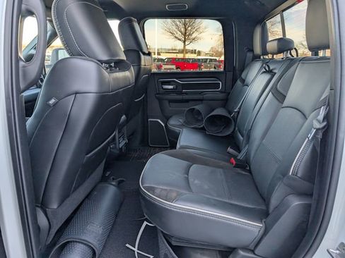 Used 2024 RAM 2500 Laramie w/ Night Edition image 12