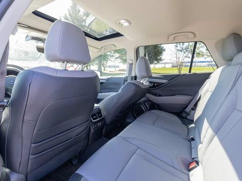 Used 2024 Subaru Outback Limited AWD/4WD image 12