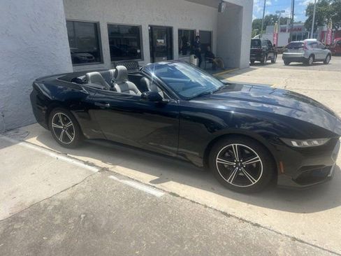 Used 2024 Ford Mustang Premium RWD image 1