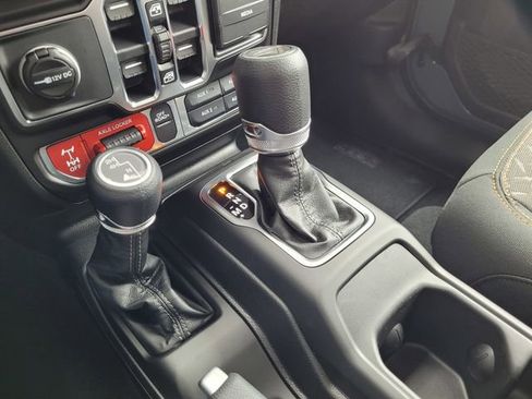 New 2026 Jeep Gladiator Mojave image 12