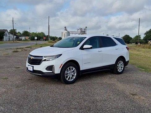 Certified 2024 Chevrolet Equinox LT AWD/4WD image 4