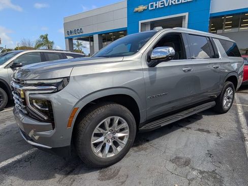 New 2026 Chevrolet Suburban Premier AWD/4WD image 3