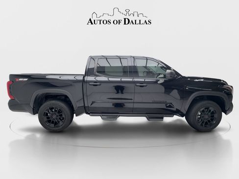 Used 2023 Toyota Tundra SR5 AWD/4WD image 6
