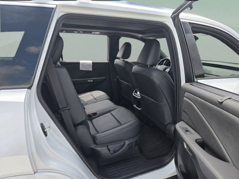 Used 2025 Lexus TX 350 AWD image 25