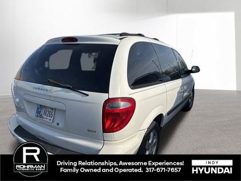 Used 2005 Dodge Caravan SXT w/ Popular Equipment Group image 7
