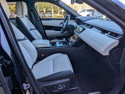 Used 2023 Land Rover Range Rover Velar HST image 24