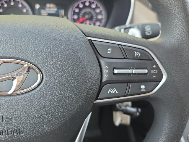 Used 2023 Hyundai Santa Fe SE FWD image 17