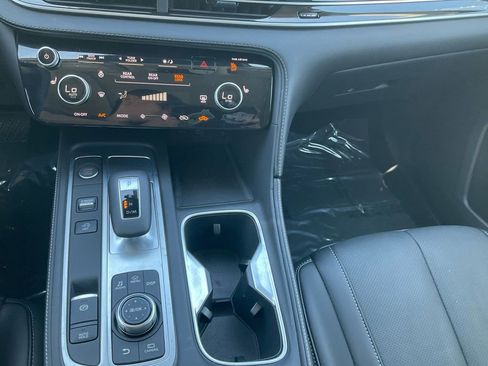 Used 2025 INFINITI QX60 Pure image 23