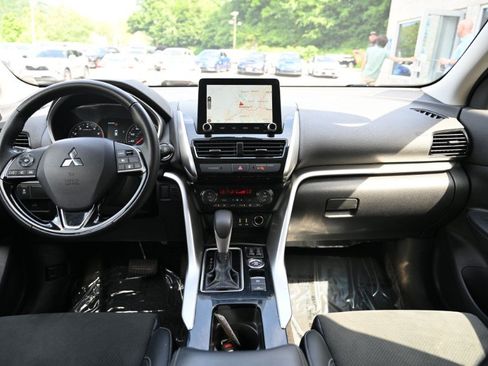 Used 2024 Mitsubishi Eclipse Cross SE AWD/4WD image 12