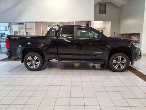 Used 2016 Chevrolet Colorado LT AWD/4WD image 7