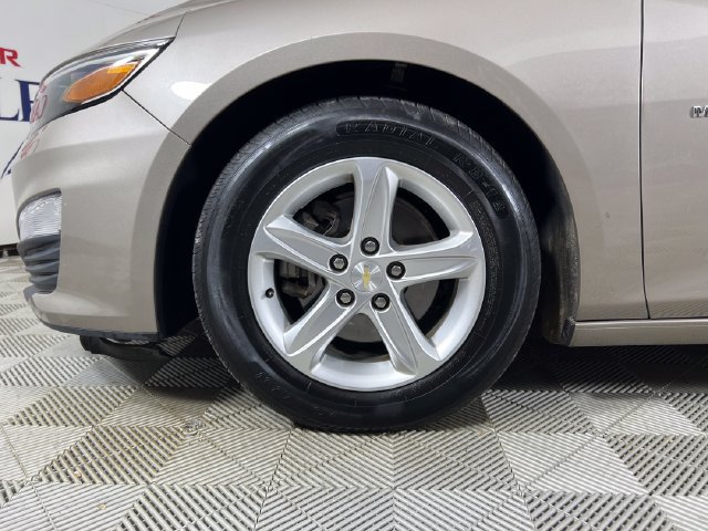 Used 2023 Chevrolet Malibu LT FWD image 25