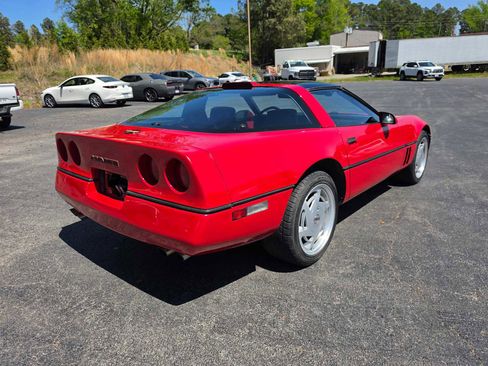 Used 1988 Chevrolet Corvette Coupe image 3