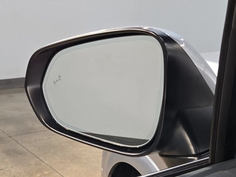 Used 2025 Lexus RX 350 w/ Convenience Package AWD/4WD image 22