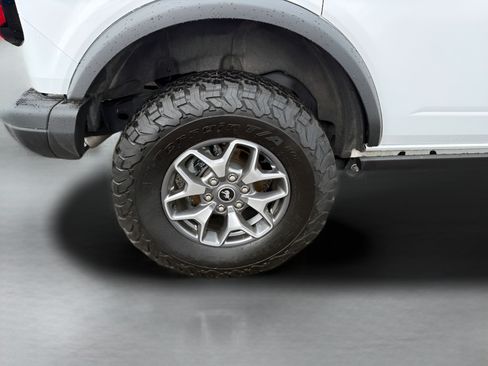 Used 2025 Ford Bronco Badlands AWD/4WD image 27