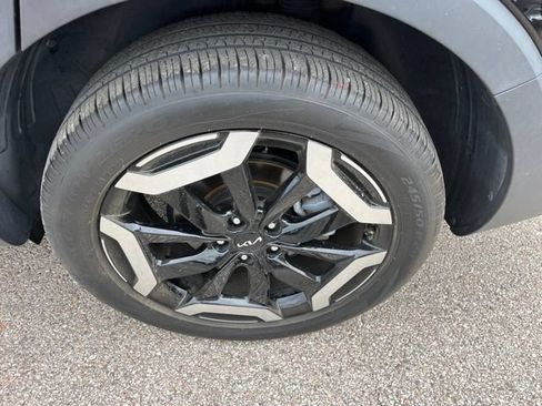 Used 2023 Kia Telluride S w/ S Sunroof Package AWD/4WD image 8