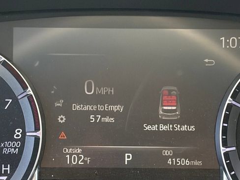 Used 2023 Toyota Highlander LE AWD/4WD image 13