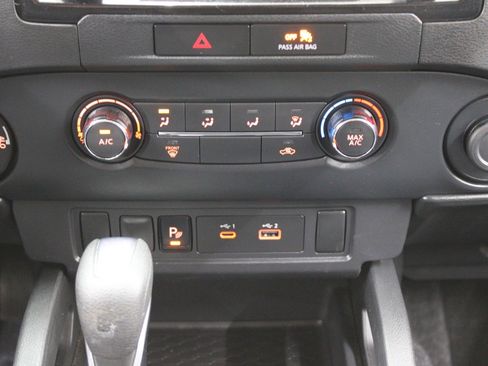 Used 2022 Nissan Frontier S w/ Technology Package AWD/4WD image 25