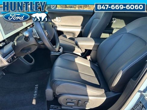 Used 2024 Hyundai Ioniq 5 Limited image 16