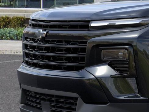 New 2027 Chevrolet Traverse LT w/ Midnight/Sport Edition FWD image 37