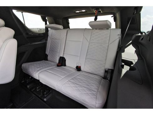 New 2026 Cadillac Escalade Platinum Sport w/ LPO, ONYX Package AWD/4WD image 13