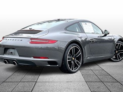 Used 2017 Porsche 911 Carrera 4 image 7
