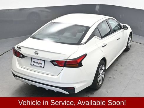 Used 2021 Nissan Altima 2.5 S FWD image 27