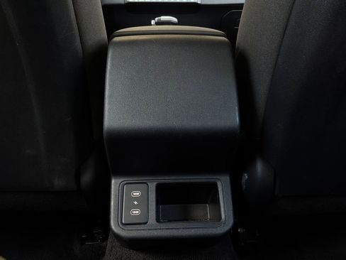 Used 2025 Kia K4 FWD image 12