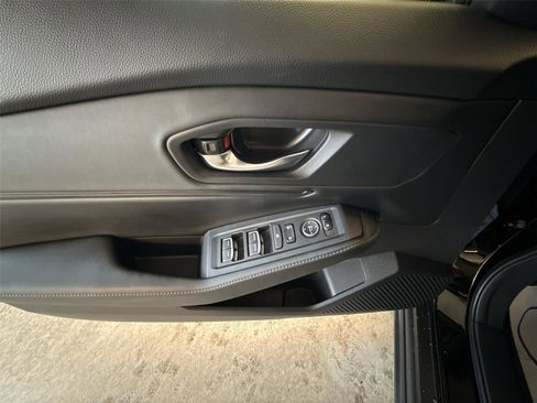 Used 2023 Honda Accord Sport image 15