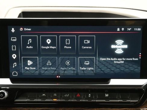 Used 2024 GMC Sierra 1500 Elevation w/ LPO, Elevation Black Package RWD image 9