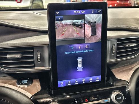 Used 2023 Ford Explorer Platinum w/ Technology Package image 20