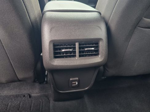 Used 2023 Chevrolet Equinox LS w/ LS Convenience Package AWD/4WD image 25
